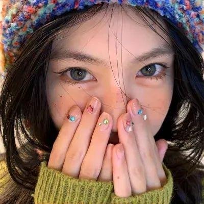 冰山下的守望者